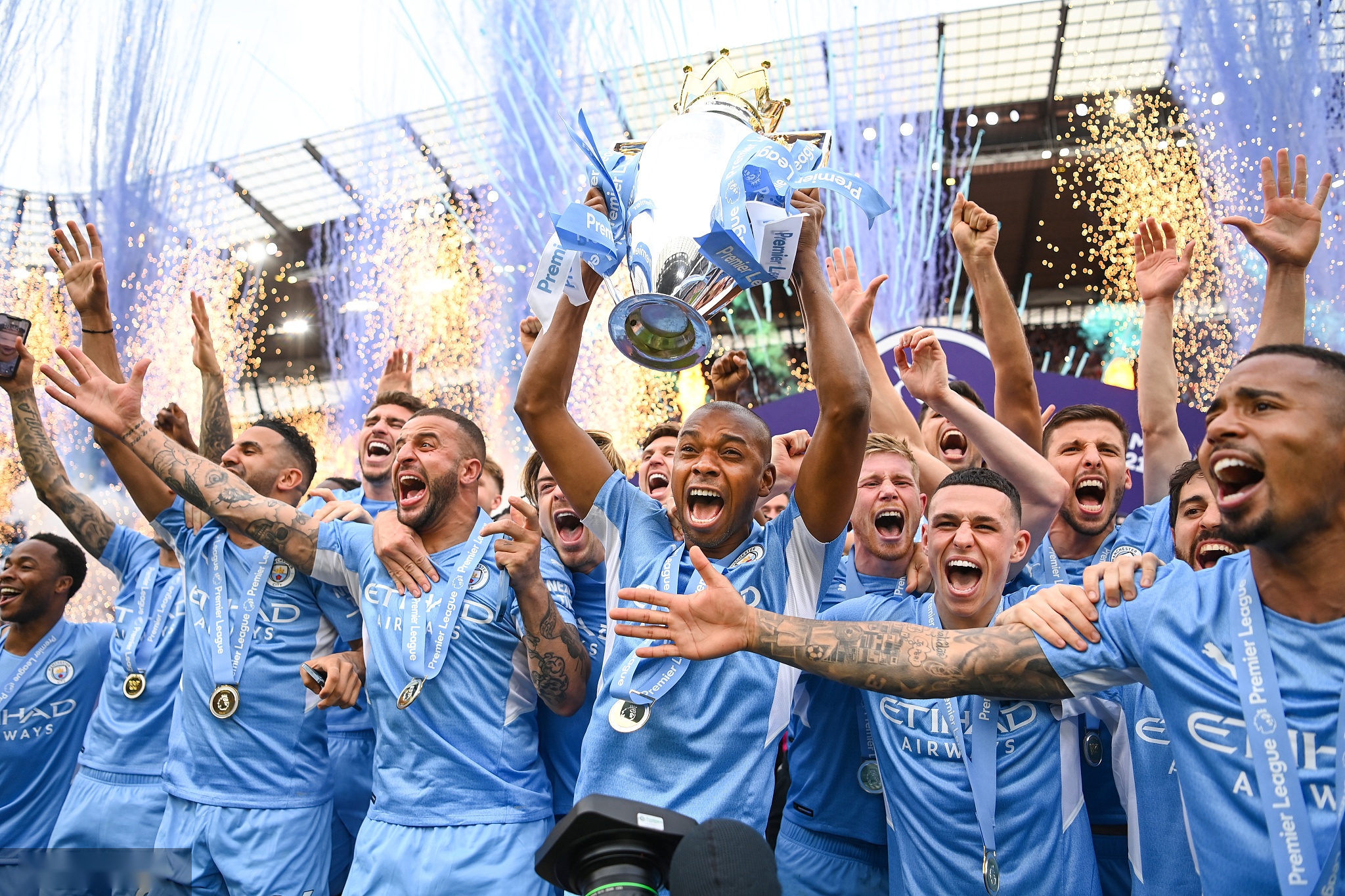 自己手中 自己手中