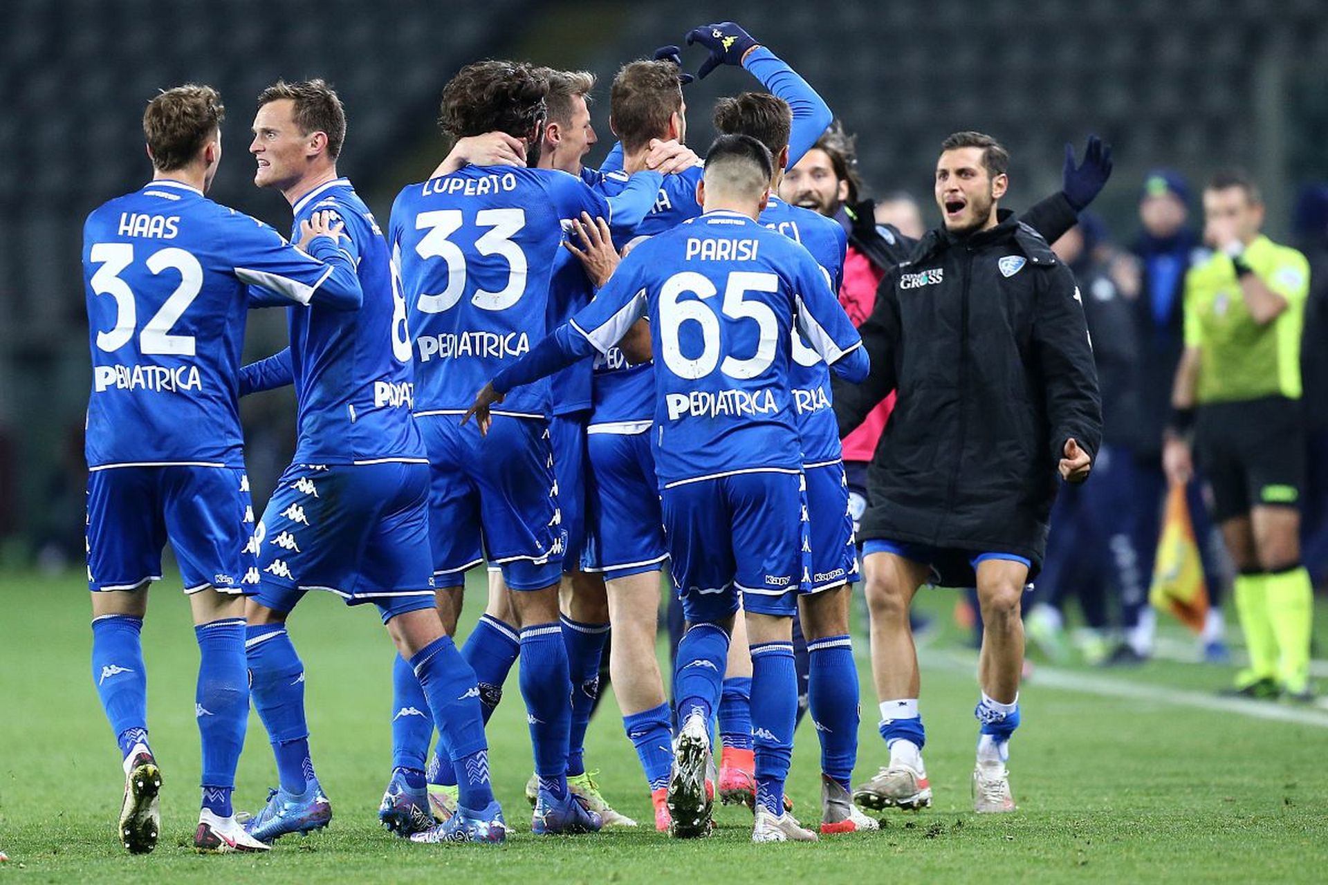 在外界不断 在外界不断